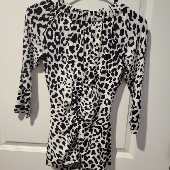 Vintage Cache animal print top size small - Picture 4 of 6